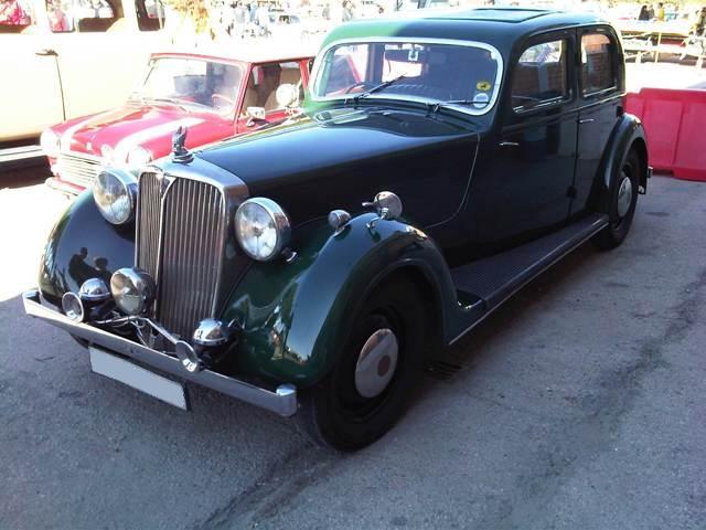 Un Rover 14